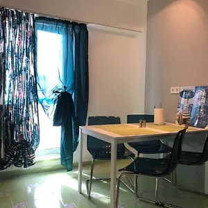 https://green-apartment-6.bucharesthotelsnow.com