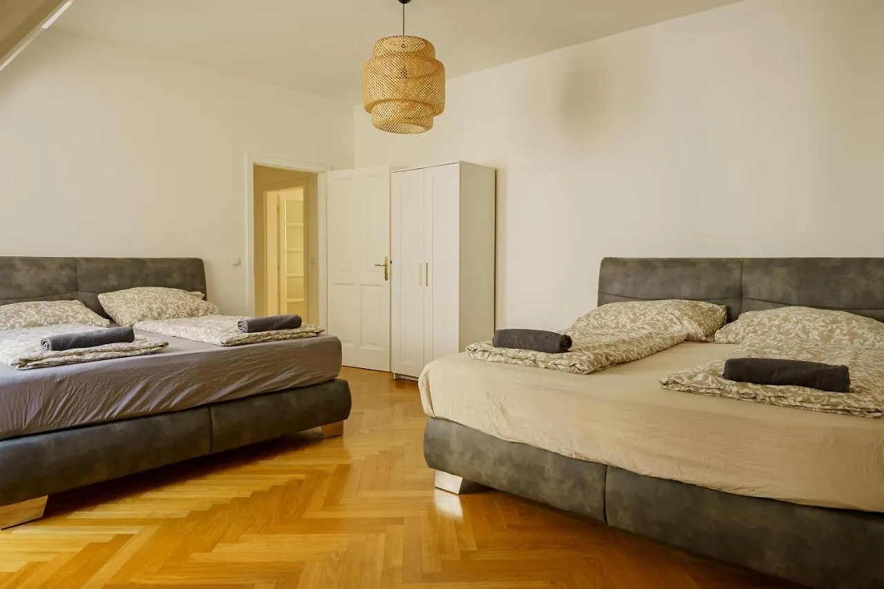 Comfort Apartments - Stephansdom Viena 0*,