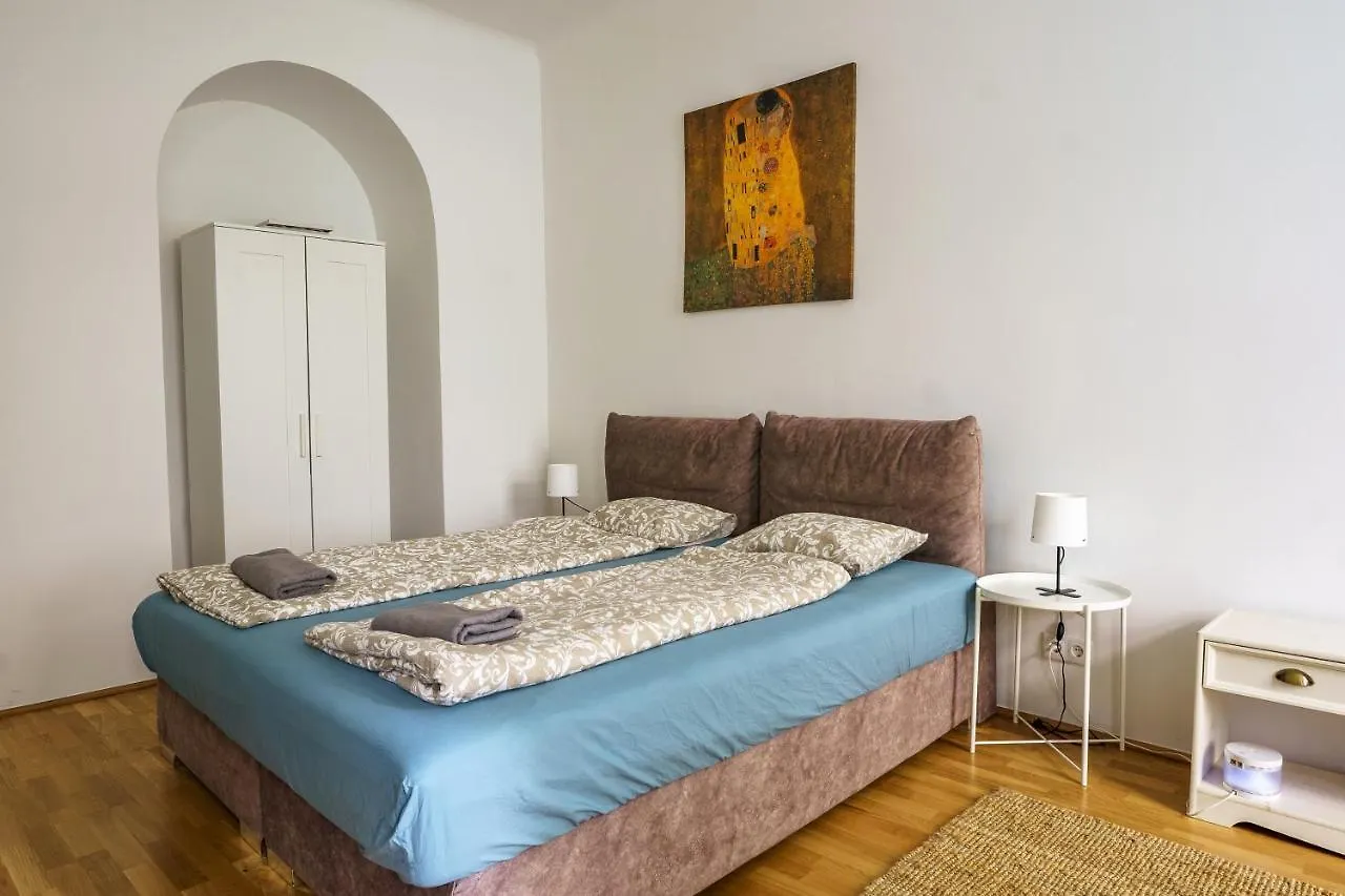 Comfort Apartments - Stephansdom Wien 0*,